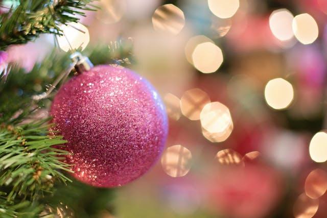 Festive Fusion: Unconventional Christmas Color Schemes