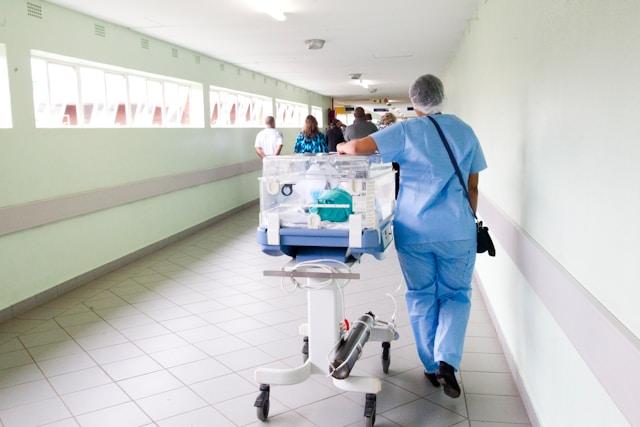 Why Are Hospital Walls Often Painted Green? The Psychology of Color in Healthcare